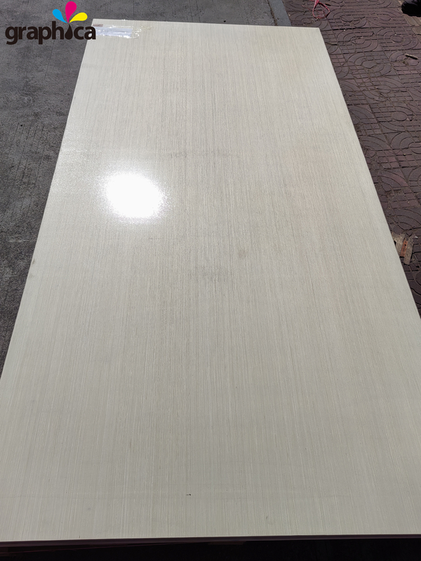 12mm 15mm 18mm Normaal Birch en Poplar Plywood Hout Board voor Die Making Core Gap 0,1%