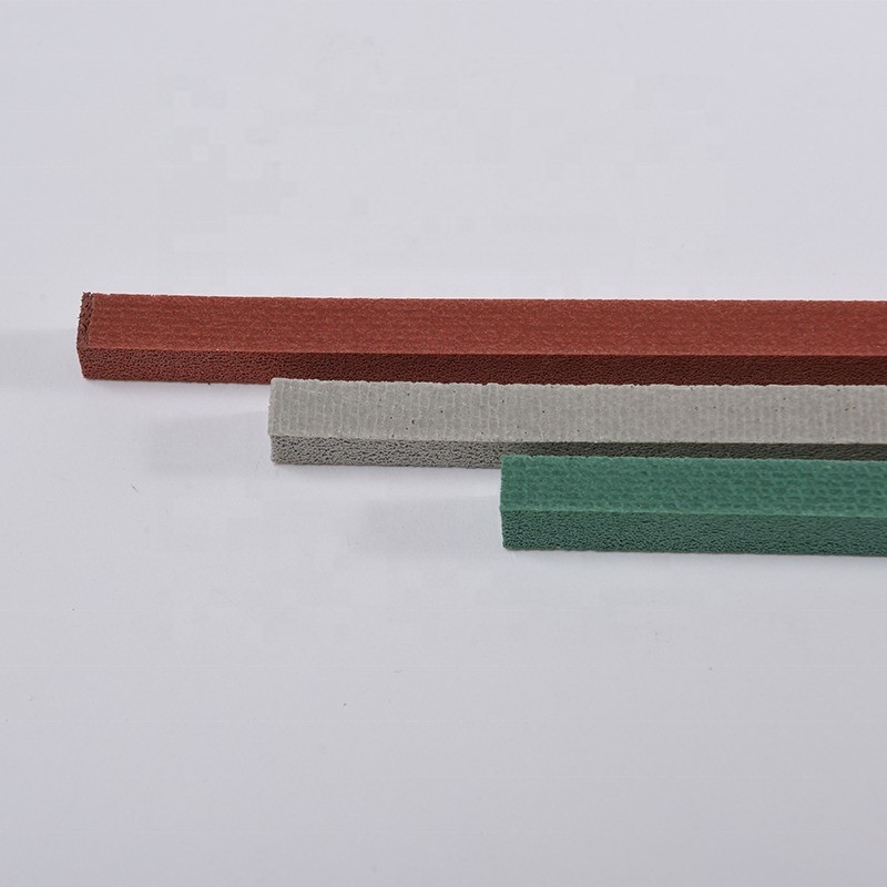 Hoog elastisch uitscheiden met een uitwerpsel Rubberplaten in het rood voor open cel Rubber Platte compensatie van staal Regeling voor uitscheiden met een uitwerpsel