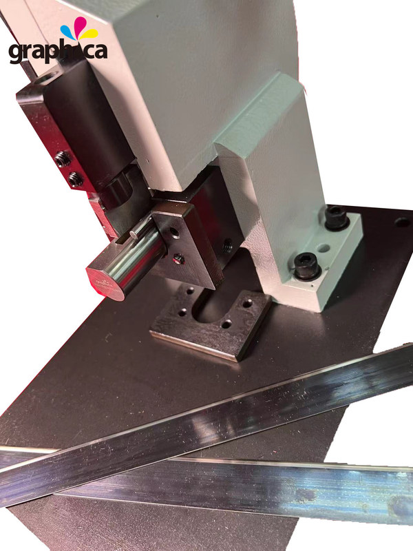 280*700*700mm Afmeting 2024 Beijing Graphic 3 in 1 Handgereedschap Stalen Regel Die Maken Handmatige Plaat Metalen Regel Bender Machine