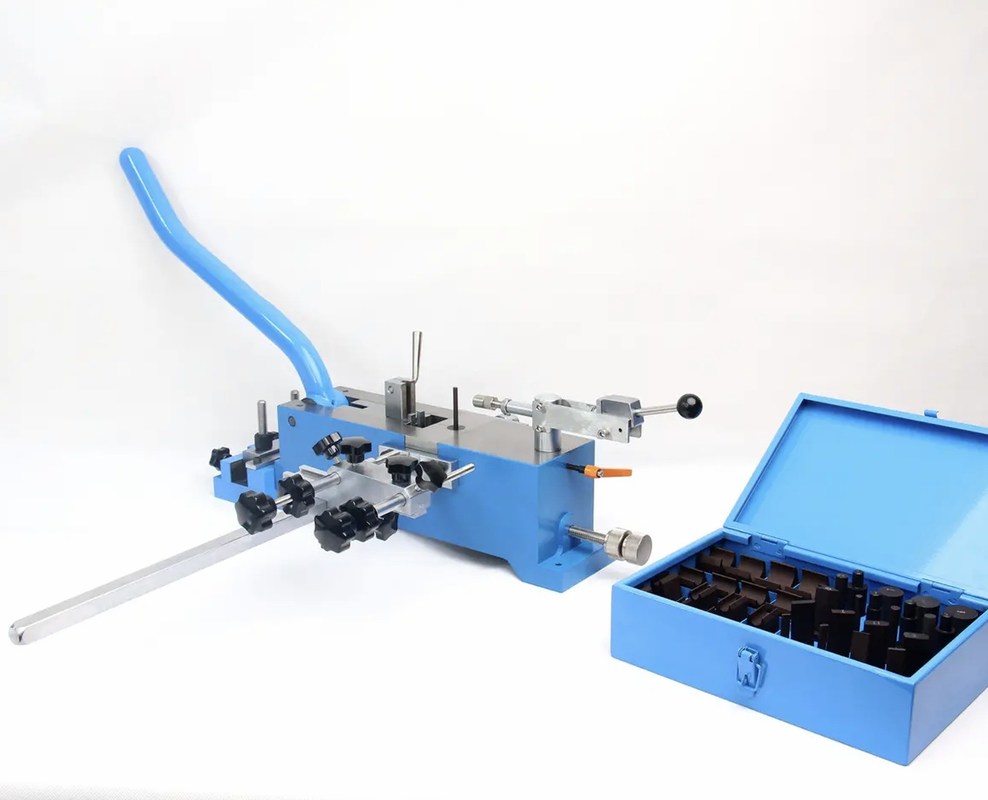 450 mm zijdelingse grafiek BJYH -201 36 stuks Vorming voor handmatige stalen regel Die Bender 52 kg brutogewicht