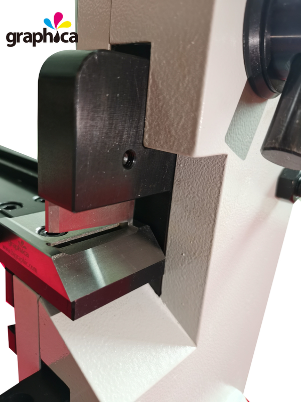 Grafische staalstaafmessnijder/notcher/lipper gereedschap voor staal die cut Regel 3pt Maximum