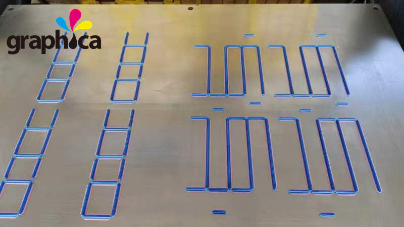 Hoogte van het kanaal 0,8 mm Plastic Creasing Matrix Cutting Machine GRB0,8 * 2,5 mm voor die cutter